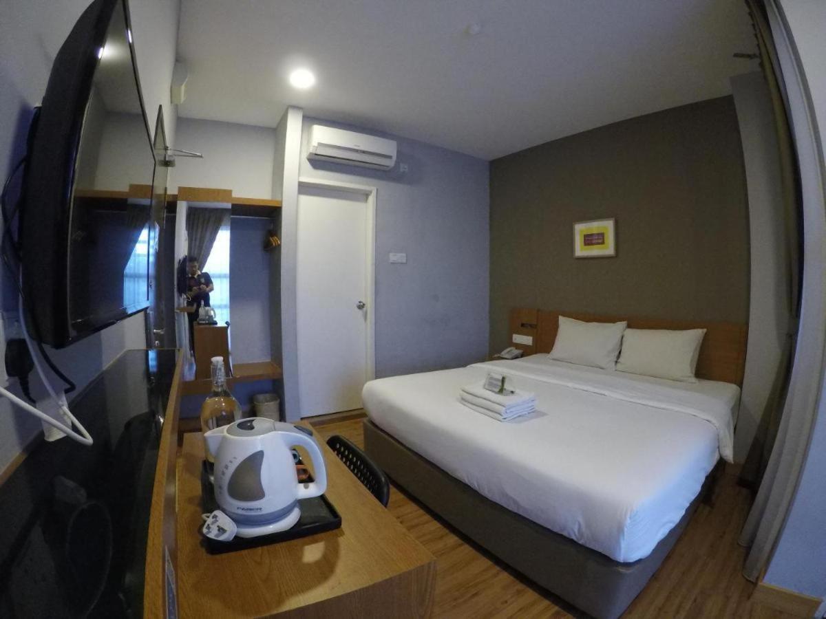 Golden Leaf Boutique Hotel Nusa Idaman Formerly Known As Ariana Hotel Johor Bahru Eksteriør billede