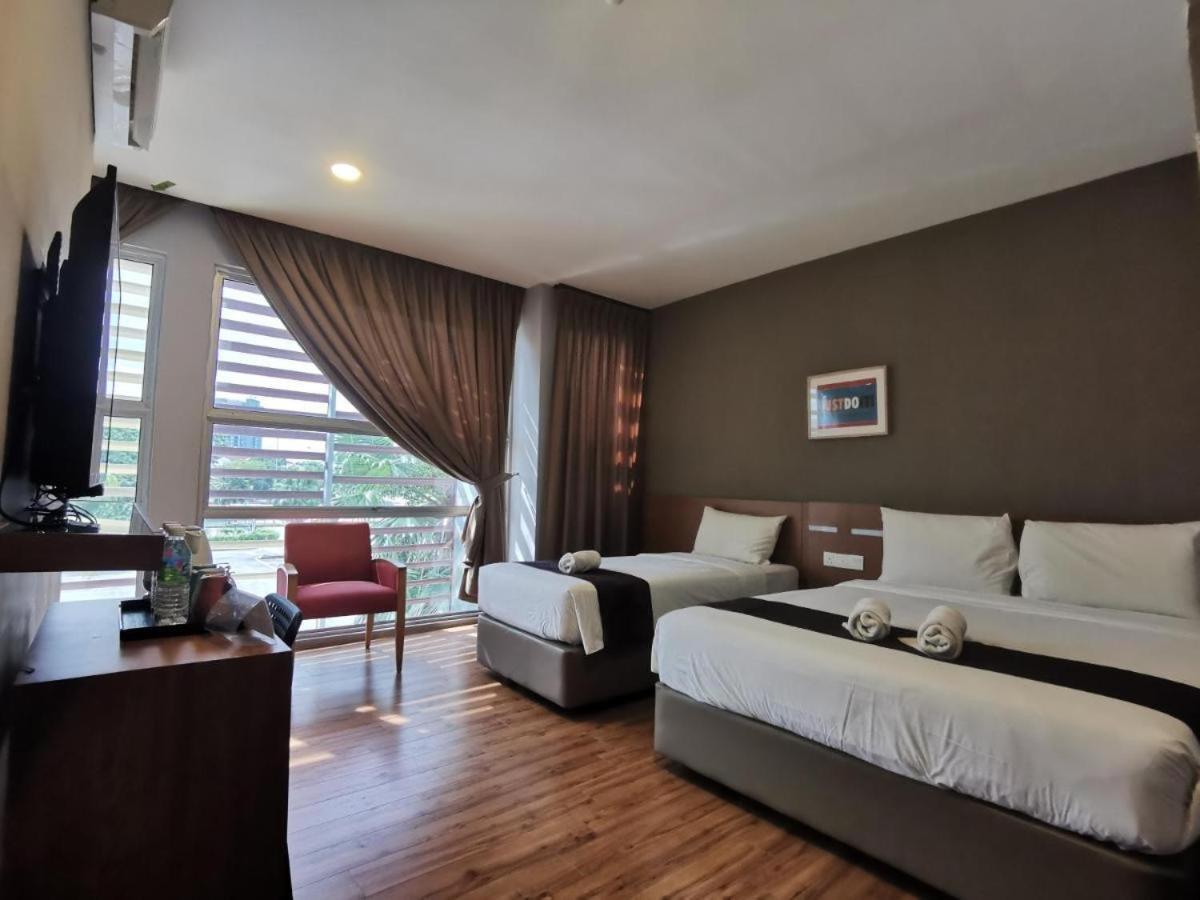 Golden Leaf Boutique Hotel Nusa Idaman Formerly Known As Ariana Hotel Johor Bahru Eksteriør billede