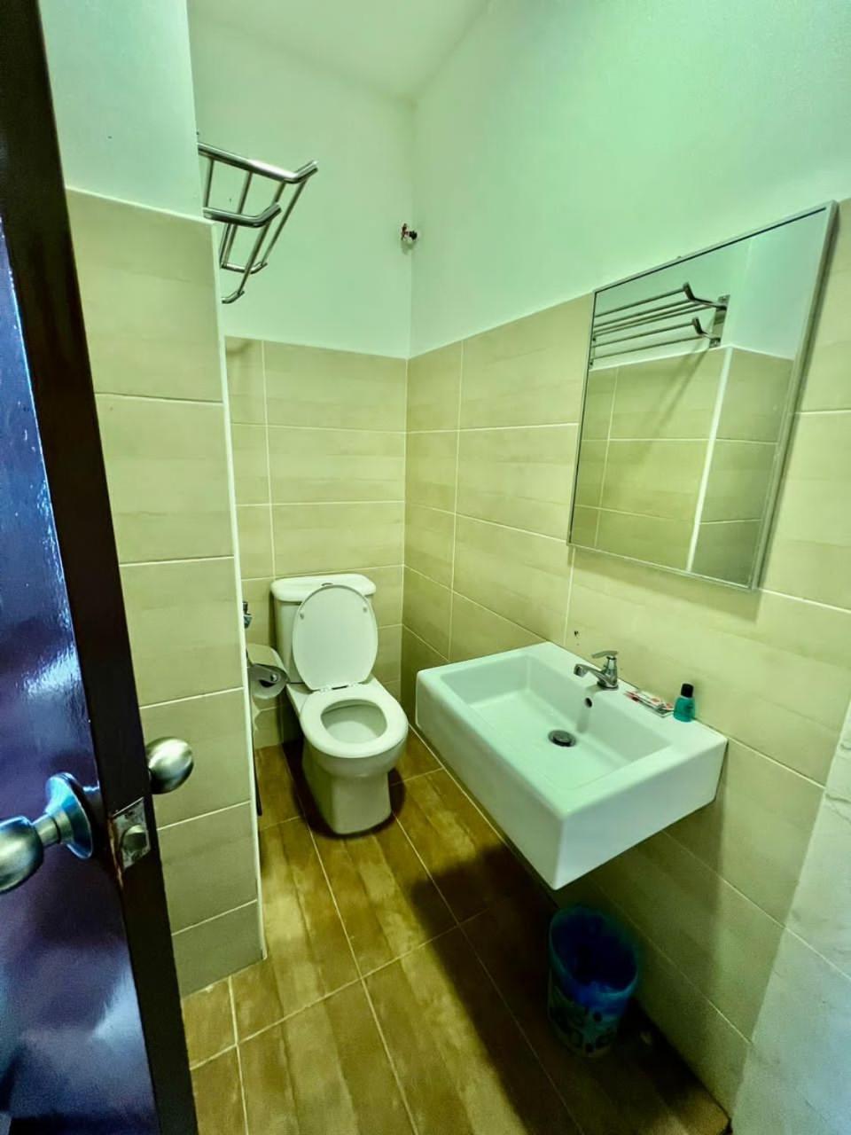 Golden Leaf Boutique Hotel Nusa Idaman Formerly Known As Ariana Hotel Johor Bahru Eksteriør billede