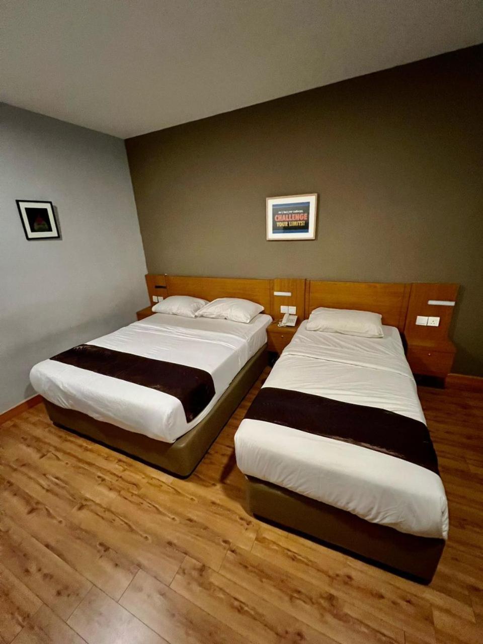 Golden Leaf Boutique Hotel Nusa Idaman Formerly Known As Ariana Hotel Johor Bahru Eksteriør billede