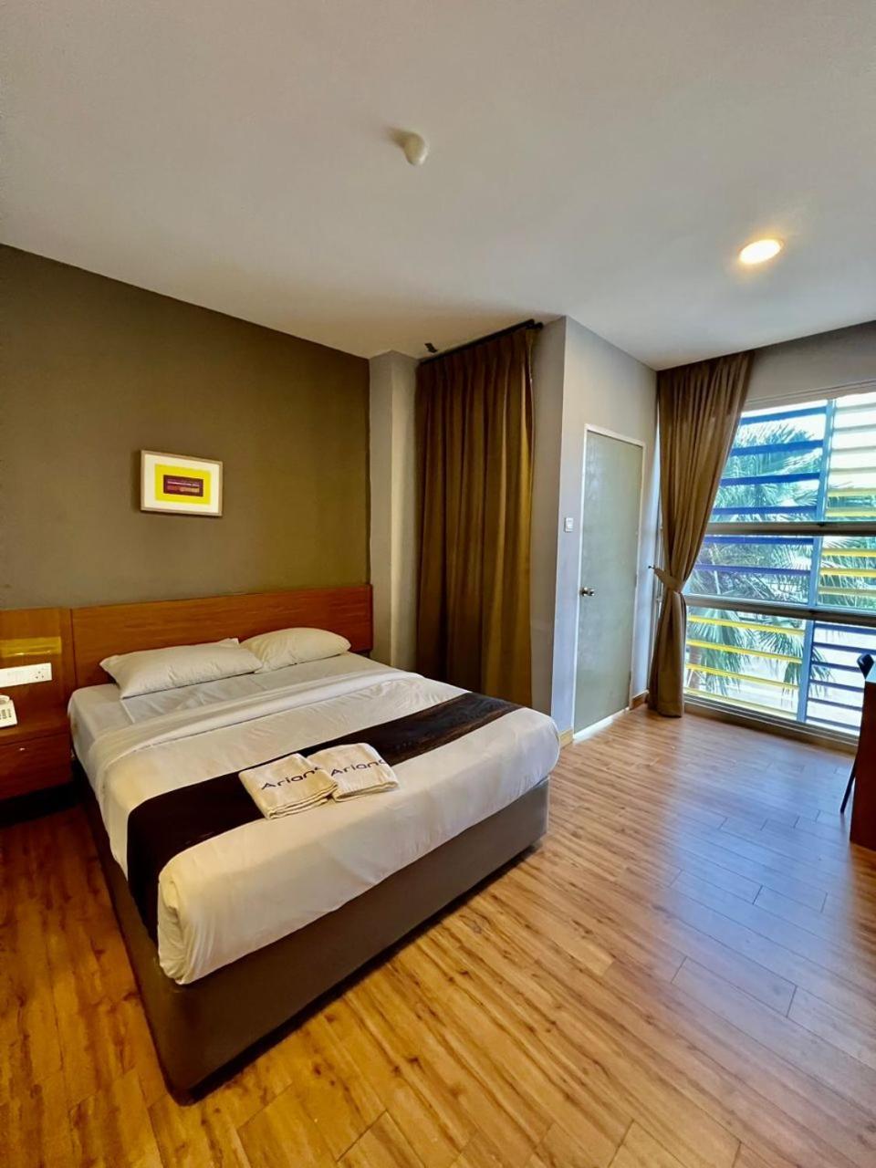 Golden Leaf Boutique Hotel Nusa Idaman Formerly Known As Ariana Hotel Johor Bahru Eksteriør billede
